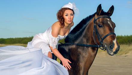 Свадебная фотосессия с лошадью, Днепр - Фото