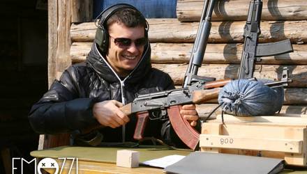 Александр Павлик в EMOZZI: Стрельба из пяти видов оружия