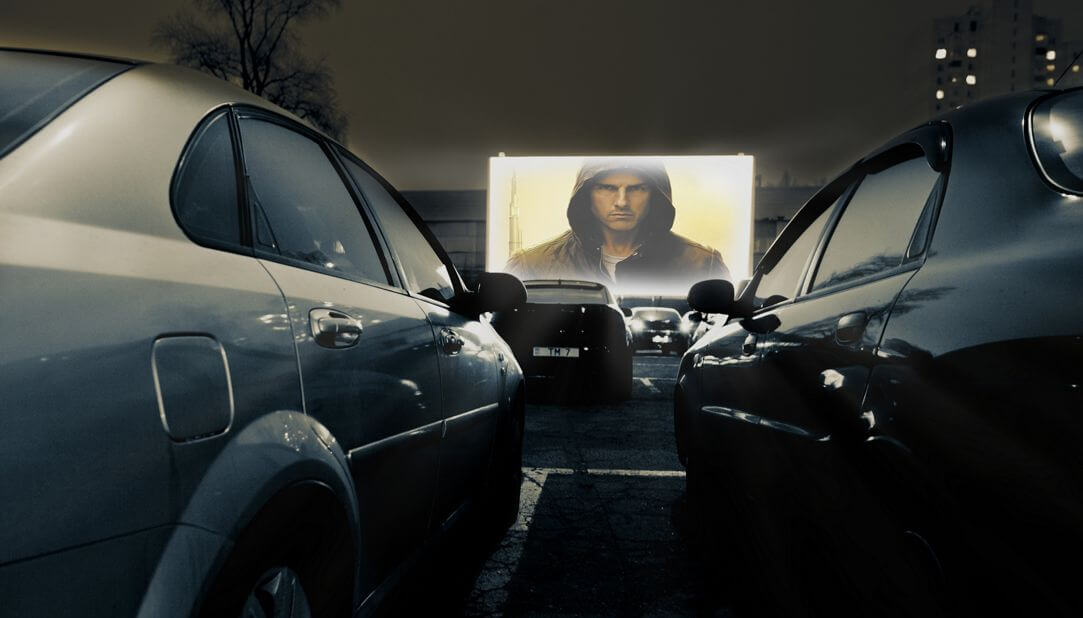 Сеанс в авто кинотеатре, Киев - Фото