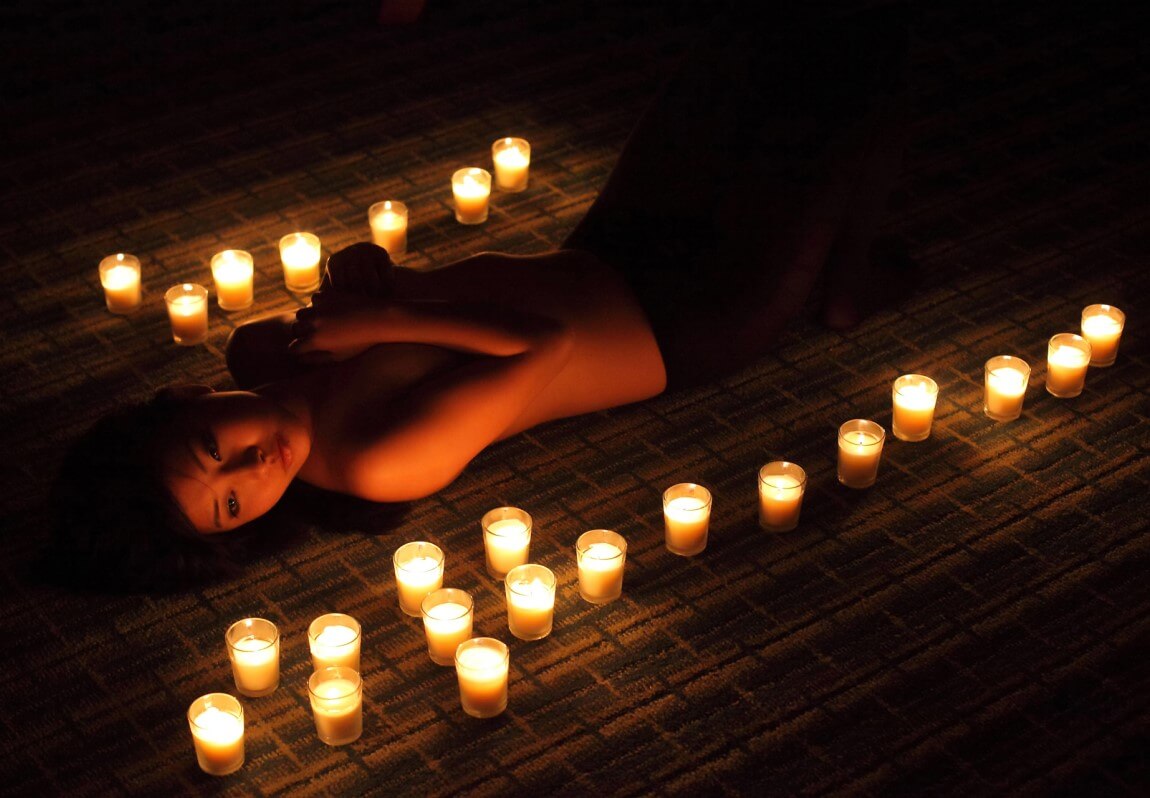 Массаж Прикосновение тающей свечи, Киев - Фото